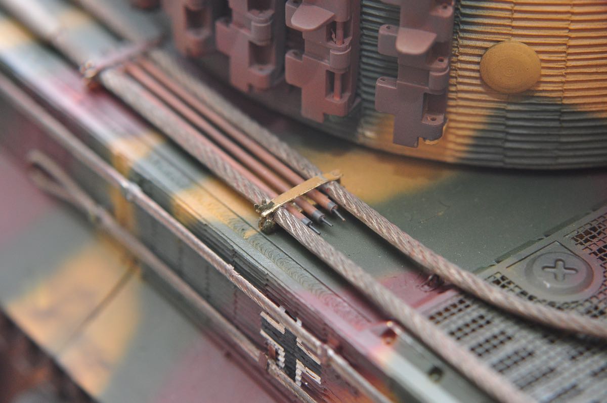 Bulding the 1/16 Hobby Boss Tiger 1 Tank