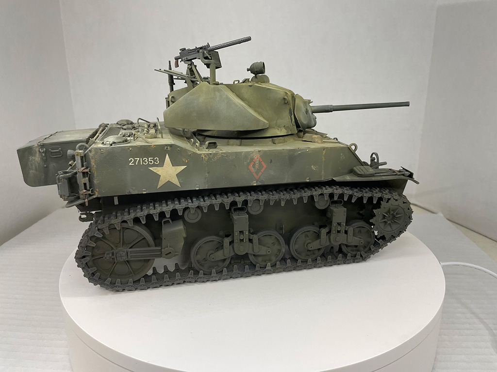1/16 STUART TANK