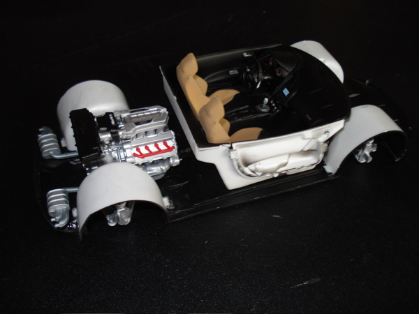 Building The Revell 1/24 Audi R8